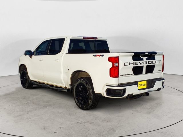 Used 2025 Chevrolet Silverado 1500 RST w/ Rally Edition AWD/4WD image 3