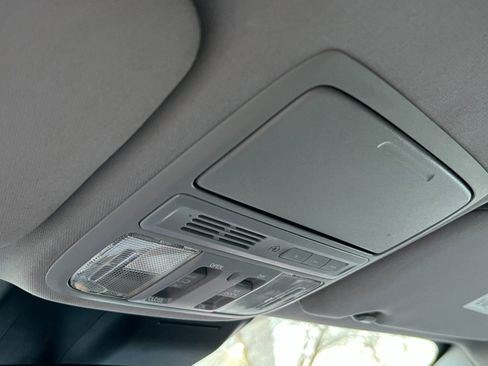 Used 2020 Honda CR-V EX-L image 27