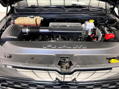 Used 2022 RAM 1500 Big Horn AWD/4WD image 9