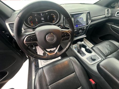 Used 2019 Jeep Grand Cherokee Limited w/ Luxury Group II AWD/4WD image 31