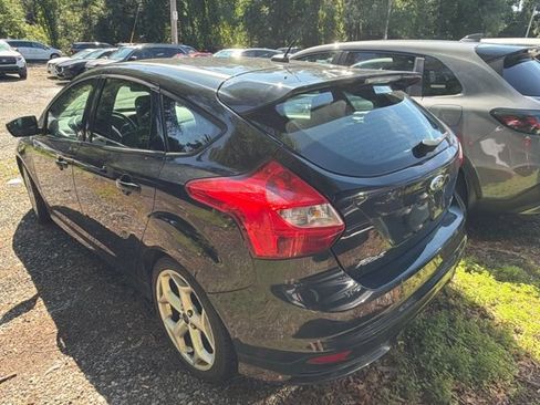 Used 2014 Ford Focus ST w/ Equipment Group 202A FWD image 3