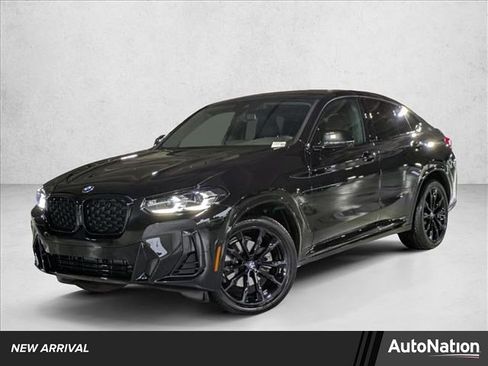 Used 2025 BMW X4 xDrive30i w/ Premium Package image 1