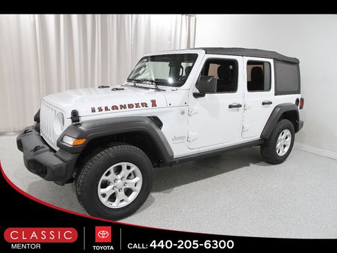 Used 2021 Jeep Wrangler Unlimited Sport AWD/4WD image 3