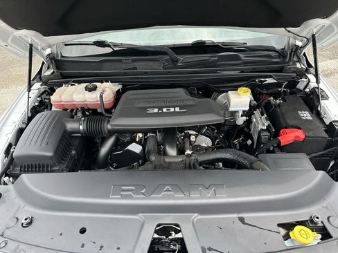 Used 2020 RAM 1500 Limited AWD/4WD image 14
