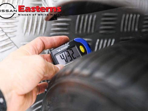 Used 2016 Hyundai Veloster image 25