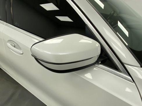 Used 2019 BMW 330i xDrive Sedan w/ Convenience Package AWD/4WD image 15