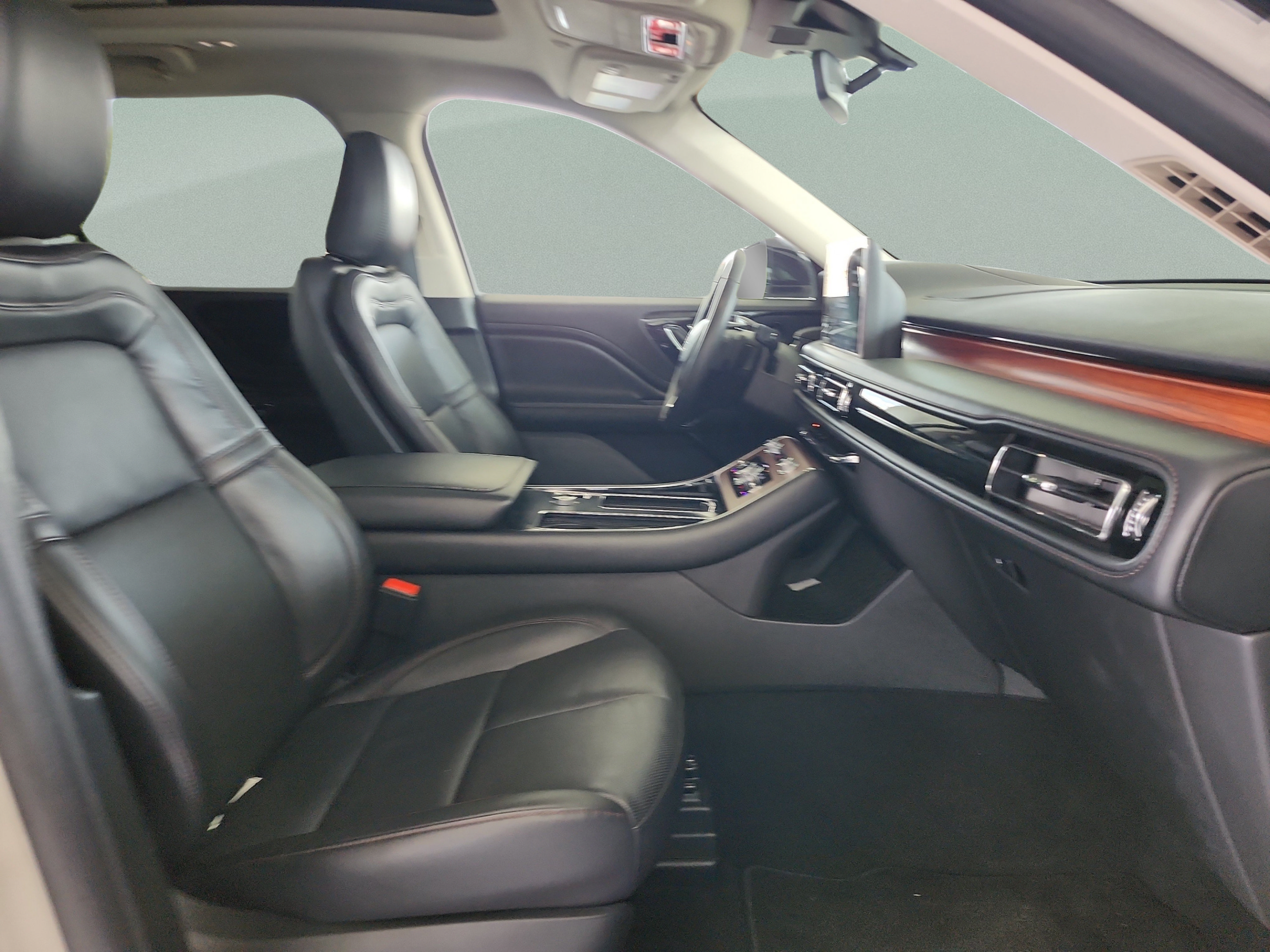Used 2024 Lincoln Aviator Reserve RWD image 21