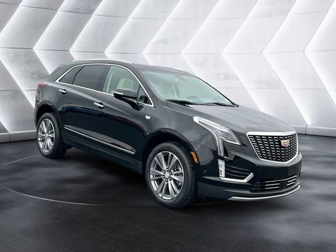 New 2026 Cadillac XT5 Premium Luxury FWD image 7