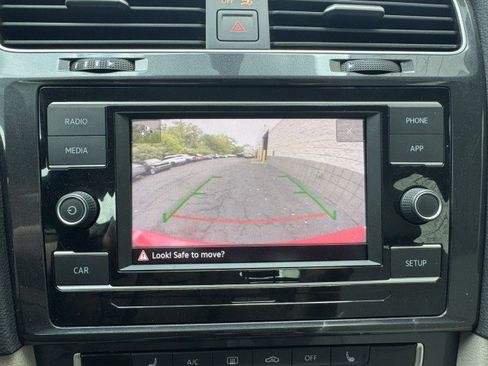 Used 2019 Volkswagen Golf Alltrack S AWD/4WD image 23