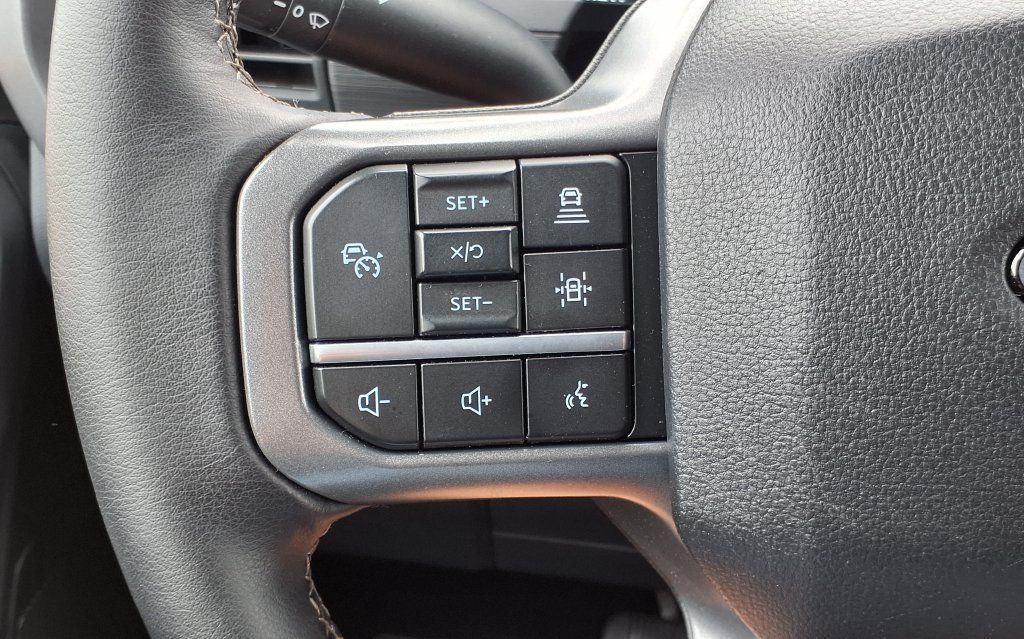 Used 2025 Ford F150 XLT w/ Equipment Group 302A MID AWD/4WD image 21