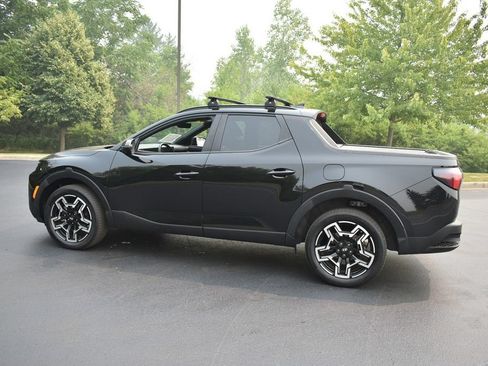 Used 2025 Hyundai Santa Cruz Limited AWD/4WD image 10