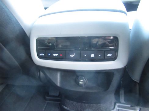 Used 2024 Hyundai Palisade SEL AWD/4WD image 9