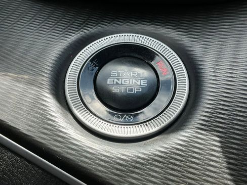 Used 2024 Jeep Grand Cherokee Altitude AWD/4WD image 41