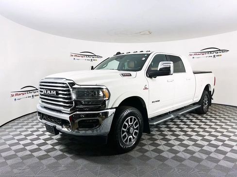 Used 2023 RAM 2500 Limited image 4
