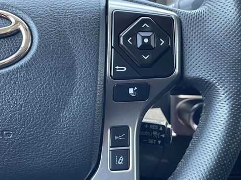Used 2023 Toyota Tacoma SR5 AWD/4WD image 22