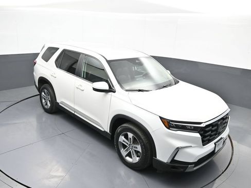 Used 2023 Honda Pilot EX-L image 38