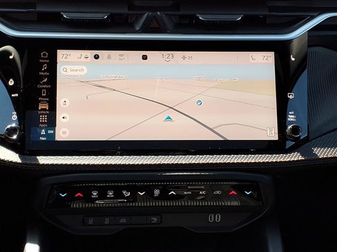 New 2026 Jeep Cherokee Overland image 10