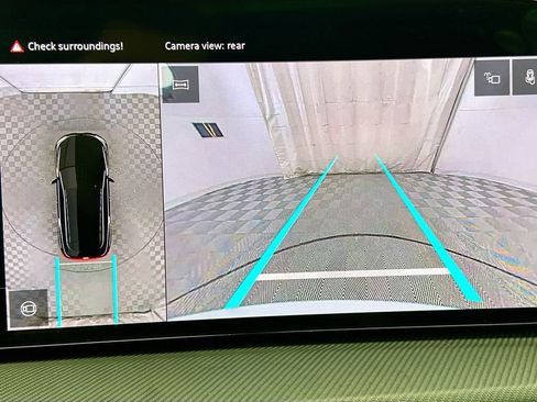 New 2025 Audi SQ5 Premium Plus image 15