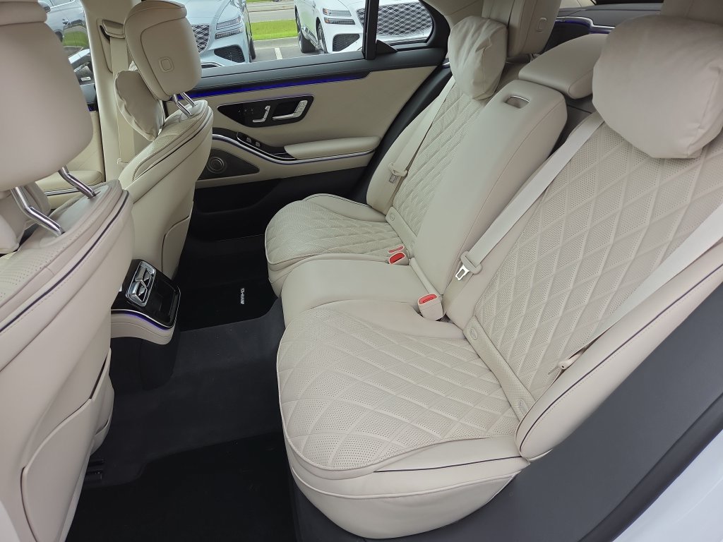 Used 2024 Mercedes-Benz S 580 4MATIC Sedan image 29