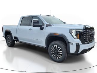 New 2026 GMC Sierra 2500 Denali Ultimate video 1