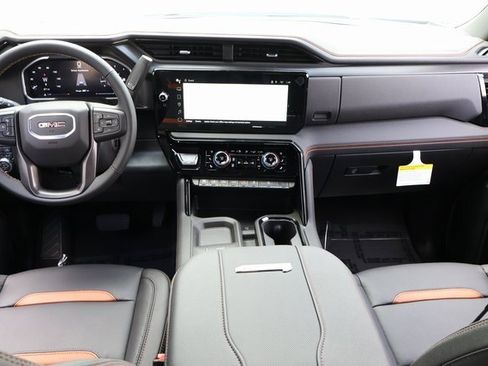 New 2026 GMC Sierra 2500 AT4 w/ AT4 Premium Plus Package image 15