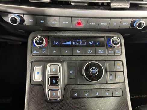 Used 2024 Hyundai Palisade Limited FWD image 23