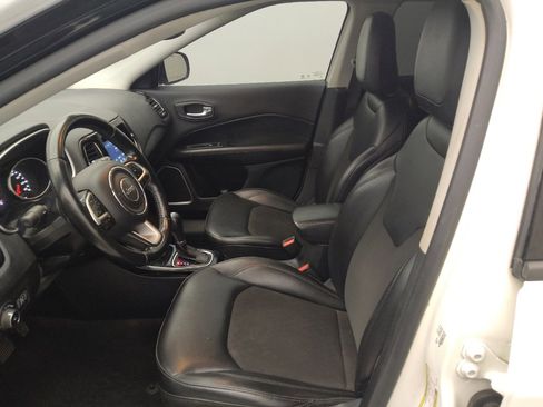 Used 2021 Jeep Compass Latitude image 17