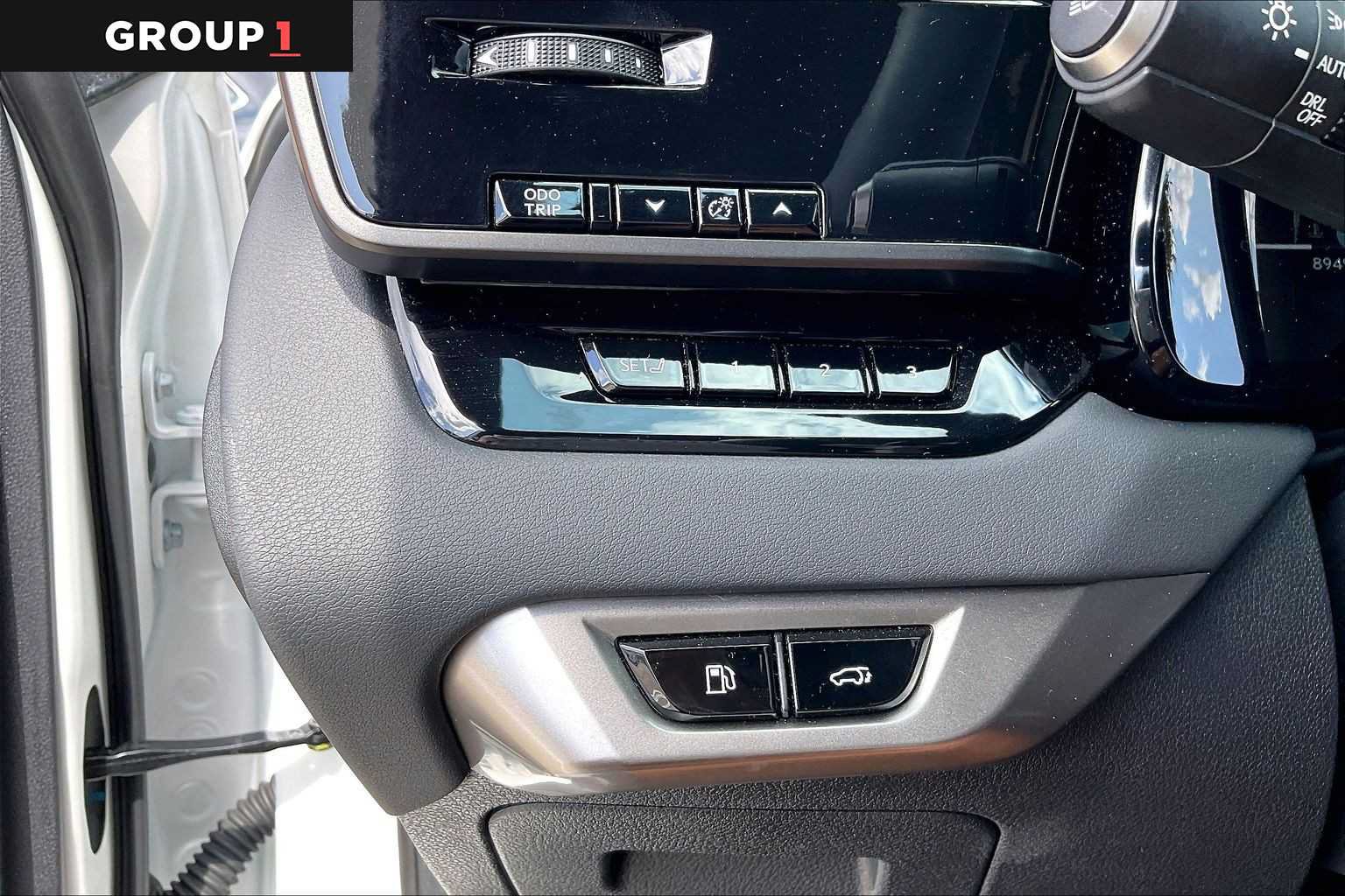 Used 2026 Lexus RX 350 Premium w/ Convenience Package FWD image 33