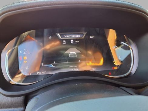 New 2026 RAM 2500 Laramie AWD/4WD image 13