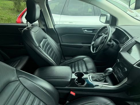 Used 2016 Ford Edge SEL w/ Equipment Group 201A AWD/4WD image 8