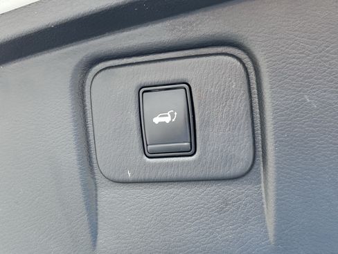 Used 2023 Nissan Murano SL w/ SL Moonroof Package AWD/4WD image 8