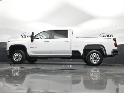 Used 2021 Chevrolet Silverado 2500 LT w/ Remote Start Package AWD/4WD image 29