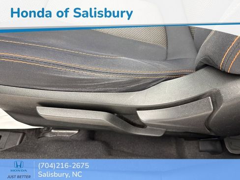 Used 2019 Subaru Crosstrek 2.0i Premium image 19