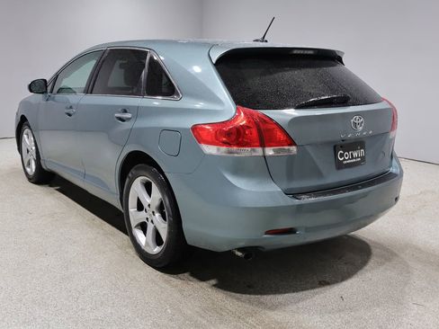 Used 2009 Toyota Venza FWD image 6