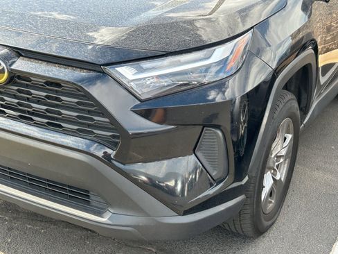 Used 2024 Toyota RAV4 XLE FWD image 8