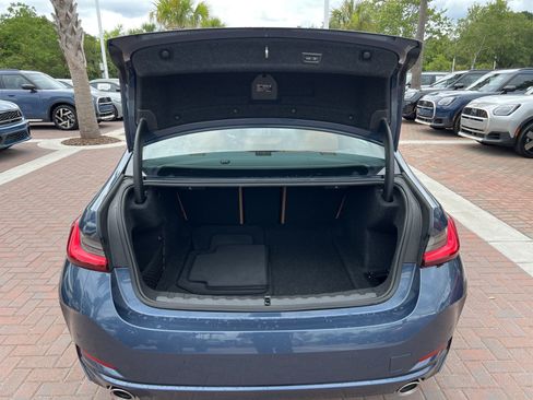 Certified 2025 BMW 330i Sedan RWD image 32