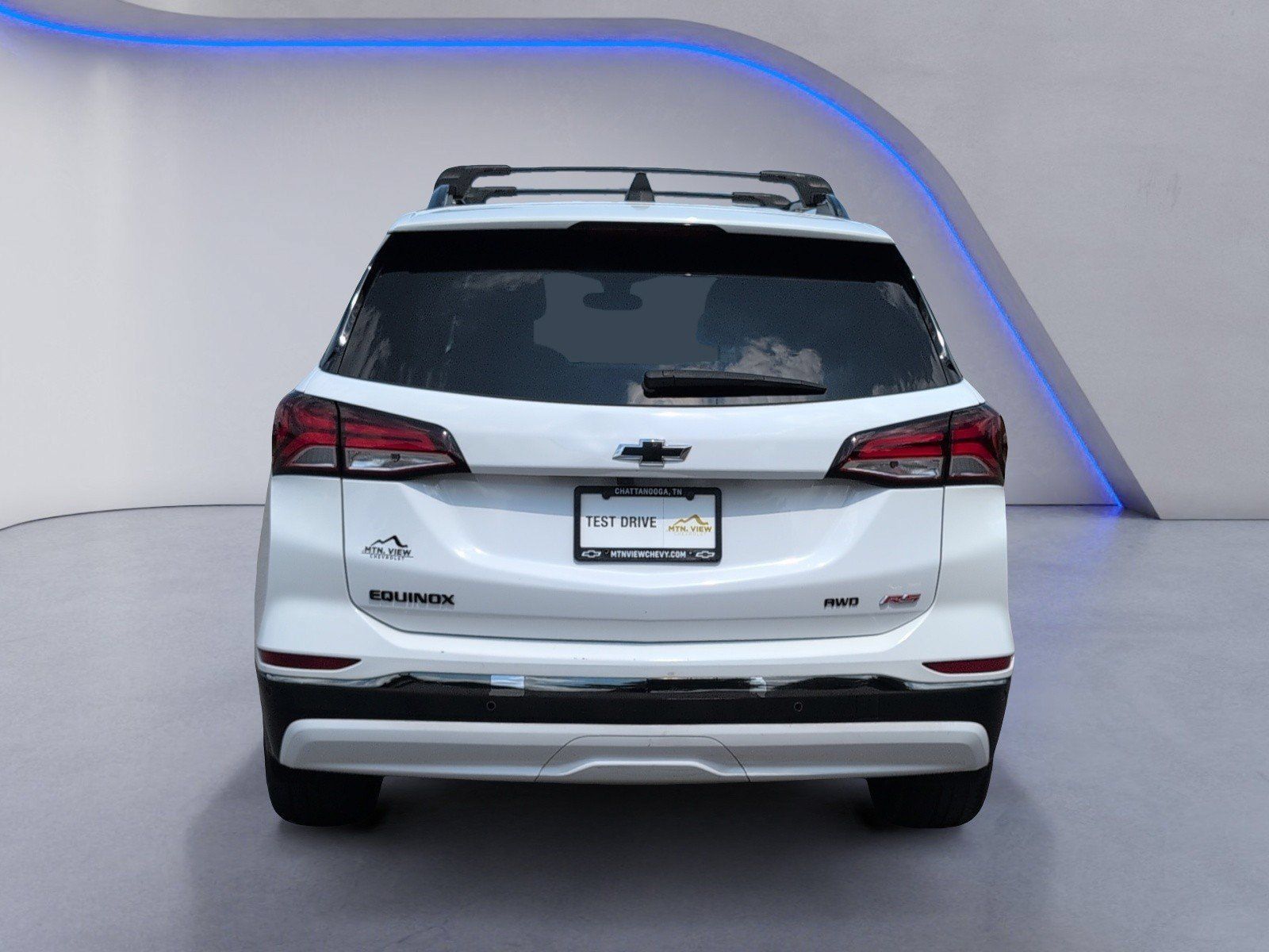 Used 2023 Chevrolet Equinox RS w/ LPO, Floor Liner Package AWD/4WD image 14