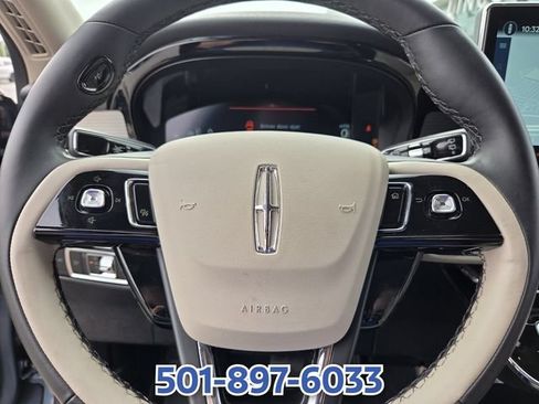 Certified 2025 Lincoln Corsair AWD w/ Equipment Group 101A image 24