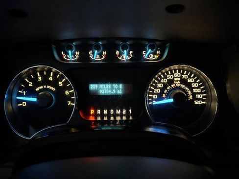 Used 2014 Ford F150 XLT w/ Trailer Tow Package image 14