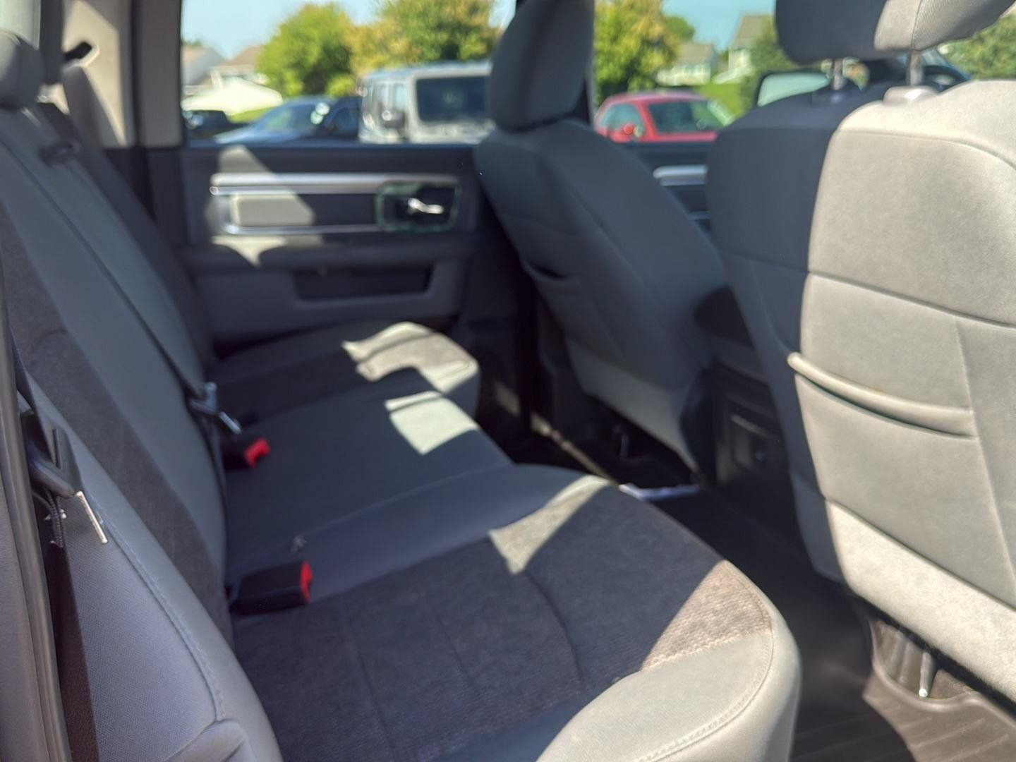 Used 2015 RAM 1500 Big Horn AWD/4WD image 10
