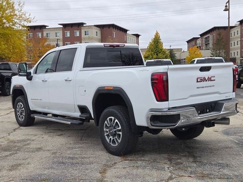 New 2026 GMC Sierra 3500 SLT w/ SLT Premium Package image 14