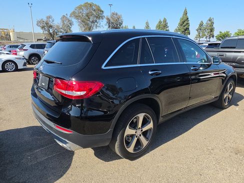 Used 2017 Mercedes-Benz GLC 300 w/ Premium 1 Package image 6