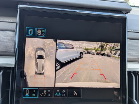 New 2026 GMC Acadia Denali FWD image 31