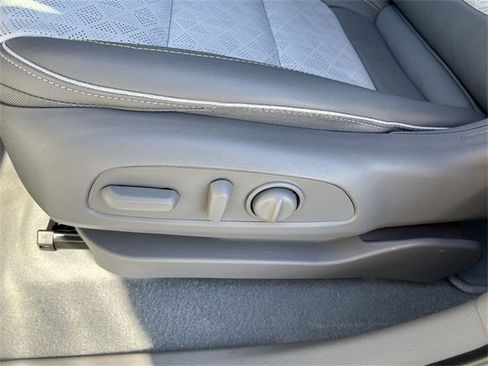 Certified 2022 Chevrolet Bolt EUV Premier w/ Sun & Sound Package image 14