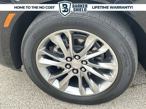 Used 2022 Buick Enclave Avenir w/ Avenir Technology Package AWD/4WD image 31
