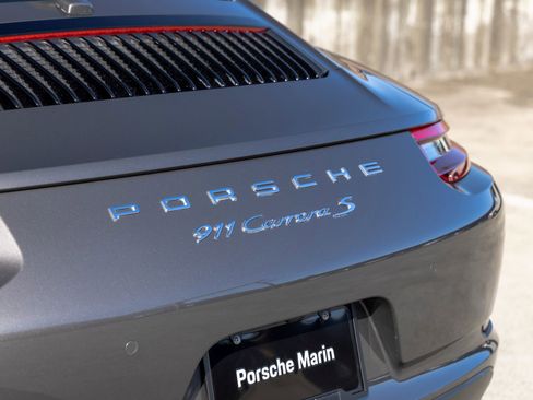 Certified 2017 Porsche 911 Carrera S RWD image 22