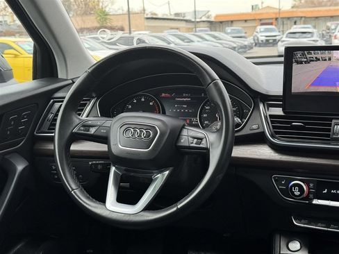 Used 2023 Audi Q5 2.0T Premium w/ Convenience Package image 27