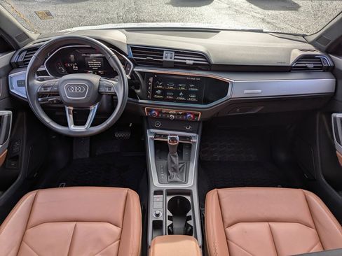 Used 2024 Audi Q3 2.0T Premium Plus image 27