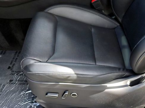 Used 2024 Tesla Model X AWD/4WD image 15