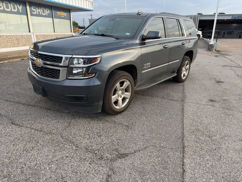 Used 2019 Chevrolet Tahoe LT image 2
